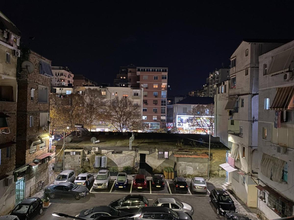 Komatas Modern Apartments In Bllok Area Tirana Exterior foto