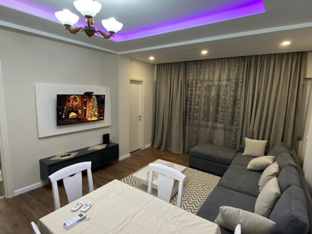 Komatas Modern Apartments In Bllok Area Tirana Exterior foto